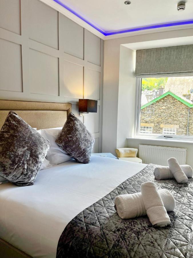 The Mews Boutique Deluxe Apartments, Sleep 2-6 People , Central Location, Free Parking Уиндермер Екстериор снимка